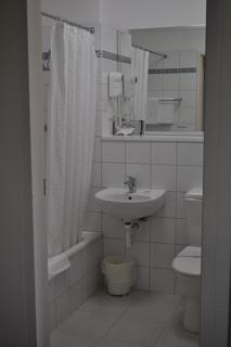 Townhouse 3*