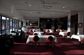 Townhouse Hotel 3*
